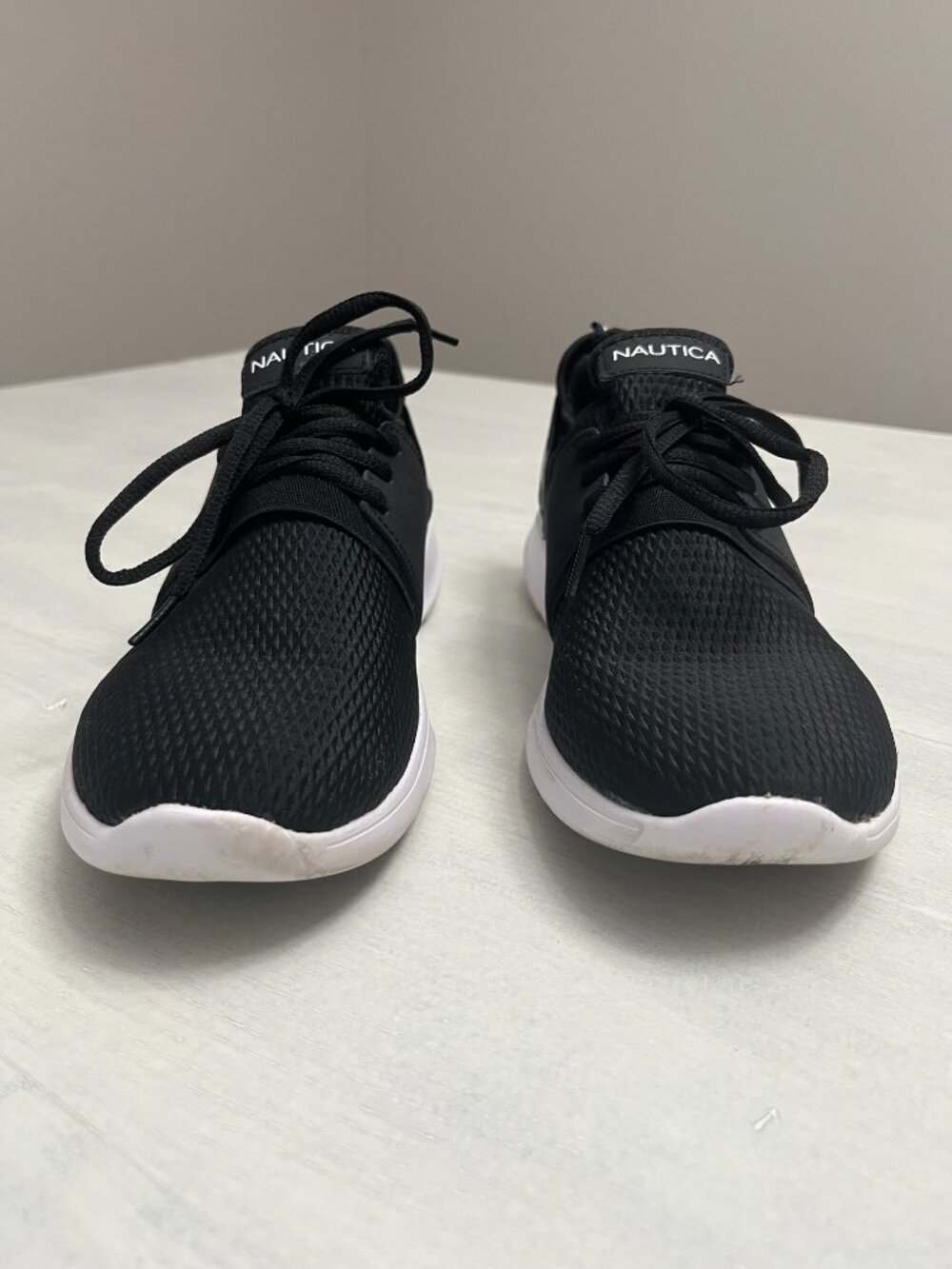 Nautica Slip-On Athletic Running Shoes w/Bold Logo Heel in Black and White